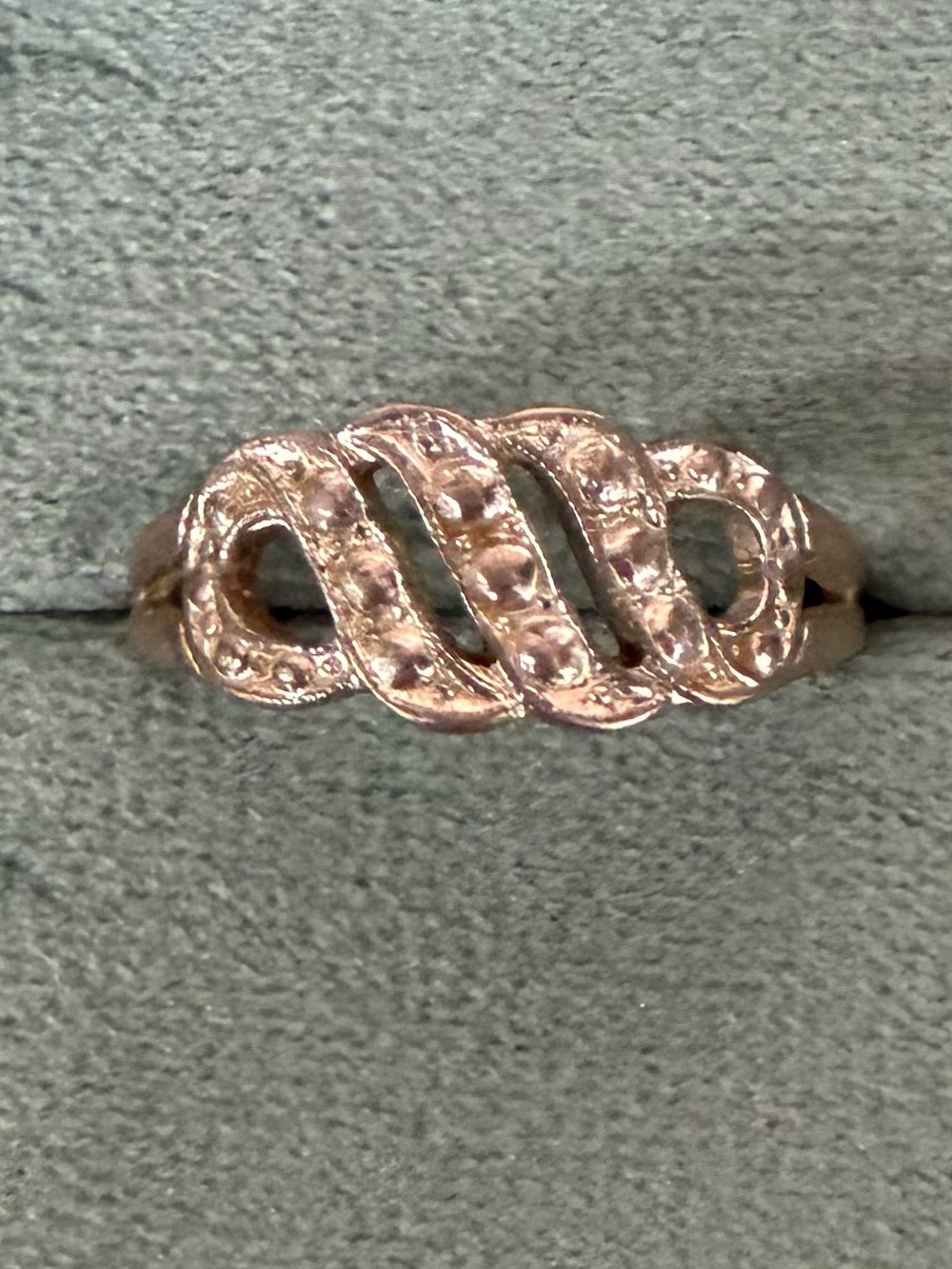 Avon Silver Twisted Band Ring